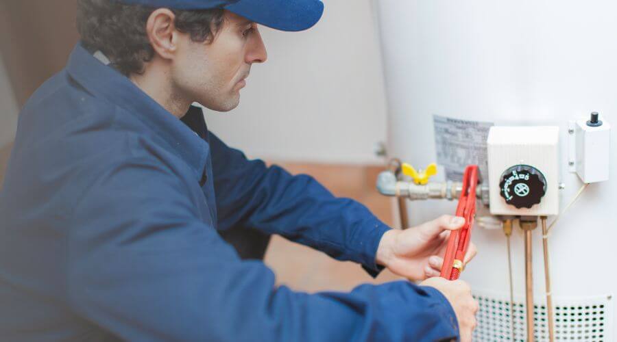 Professional tankless water heater installation in Naylor, MO